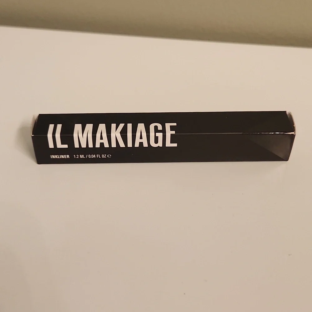 Ilmakiage inkliner - Picture 1 of 3